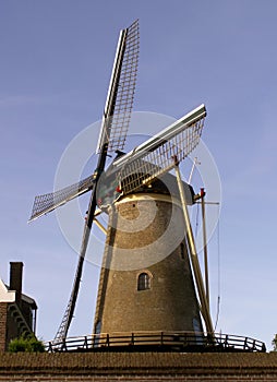 Wind mill