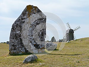 Wind mill on the gravefield of Gettlinge