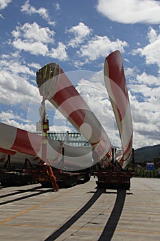Wind turbine blade for electricity power production construction