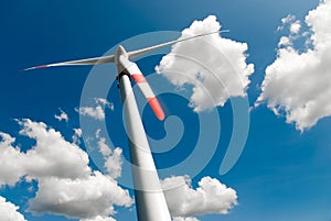 Wind turbine and couds