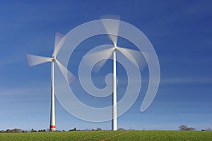 Wind turbines in movement