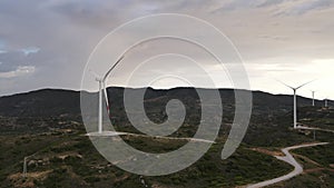 Wind turbines no rotation in windless weather