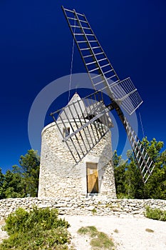 Windmill, Boulbon