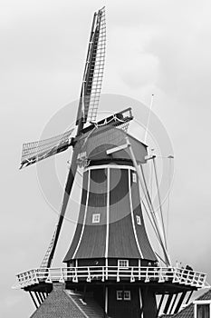 Windmill De Adriaan in Harlem