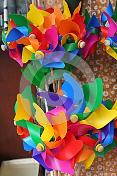 Windmill Spinners Rainbow