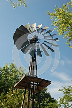 Windmill water pump