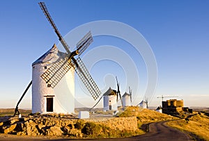 windmills with castle, Consuegra, Castile-La Mancha, Spain