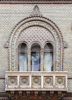 Window in art nouveau style, Budapest