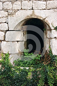 Window bastion