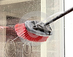 window cleaner - reach and wash system
