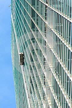 Window cleaner skyscraper