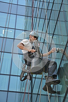 Window cleaners on office building, photo taken 20.05.2014