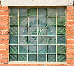 Window of glass bricks