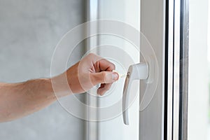 Window handle lock. Key locking window with key for kids safety. Window Restrictors in the home.