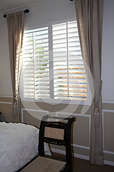 Window treatment in bedroom