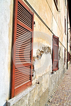 window varano wood venetian blind the brick