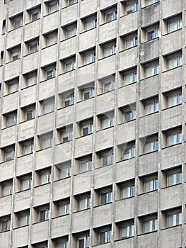 Ventanas de concreto triste el edificio 