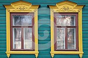 windows with carved platbands