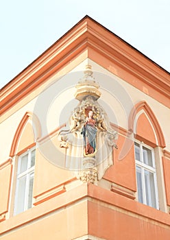 Windows with statue of saint Barbora