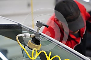 Windshield Repairing