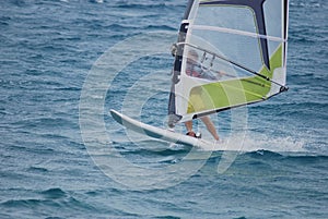 Windsurfing on the move