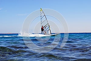 Windsurfing on the move