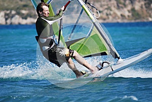 Windsurfing on the move
