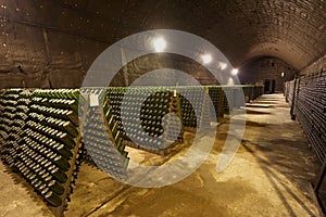 Wine cellar for the industrial production