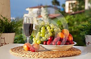 Wine and fruit