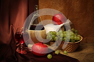 Wine and fruits