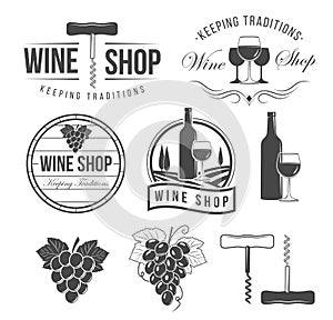 Wine objects, accessories and emblems