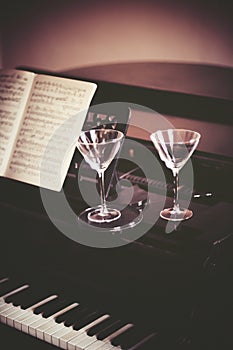 Wine and piano music