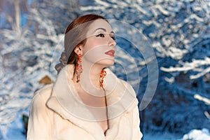 Winter beauty, portrait of fashionable gorgeous woman