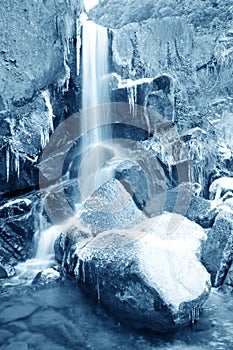 Winter cascade