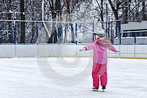 Winter fun child