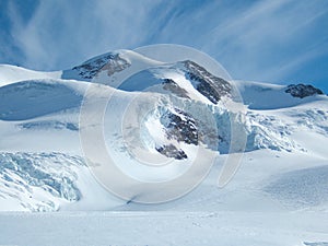 Winter landscape for skitouring in otztal alps in austria