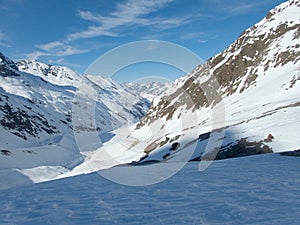 Winter landscape for skitouring in otztal alps in austria