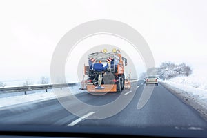 Winter maintenance on highway