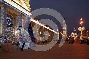 Winter morning at the Gostiny Dvor on Nevsky Prospekt