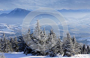 Zimná scéna na slovenských horách