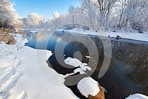 The winter snow and rime and water landscape