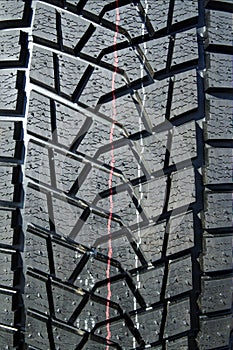 Winter tire tread