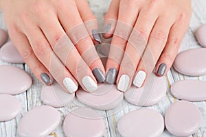 Winter trend knit manicure