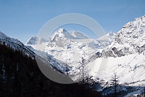 Winter in the valley of Rhemes