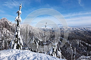 Zima vo Veľkej Fatre, región Turiec, Slovensko