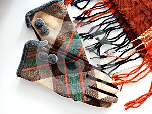 Winter wool gloves