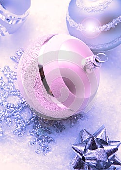 Wintry silver Christmas decorations