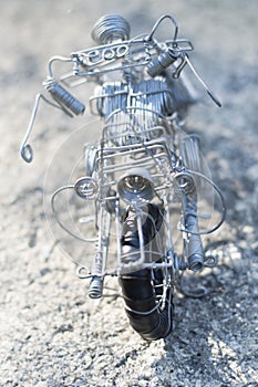 Wire made toy, a motorbike of its kind