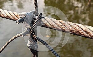 Wire rope clip and steel ropes equipped to hold and make it connected