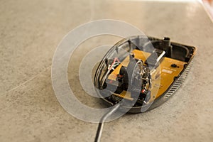 Wireless computer mouse dismantle